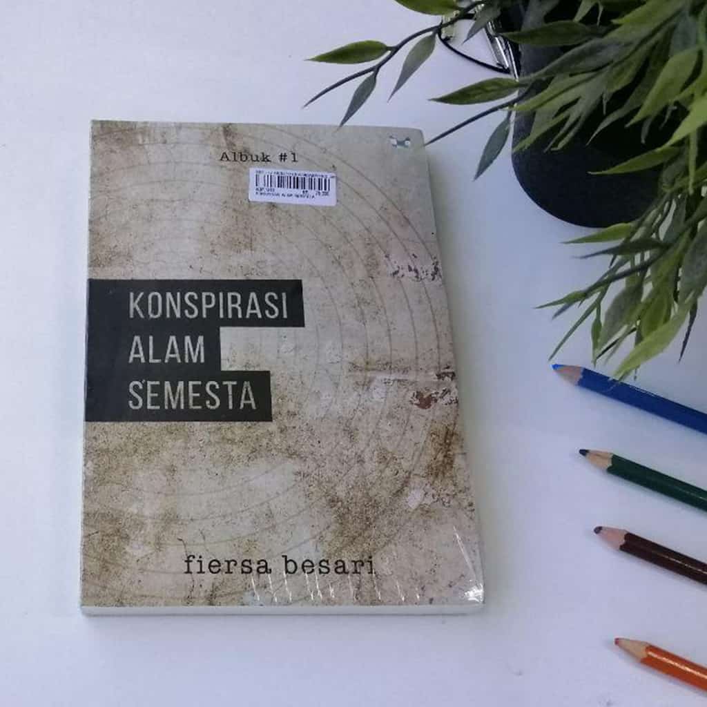 KONSPIRASI ALAM SEMESTER FIERSA BESARI JT Books KONSPIRASI ALAM SEMESTER FIERSA BESARI JT Books