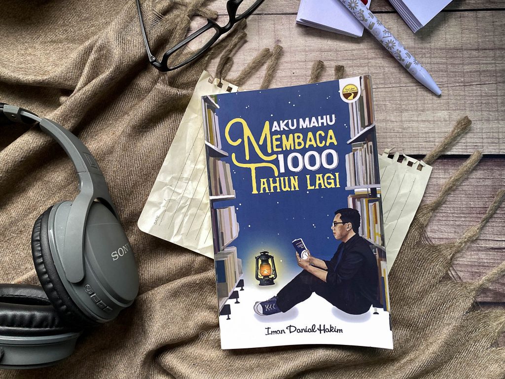 Buku yang ideal untuk mereka adalah buku dengan:
